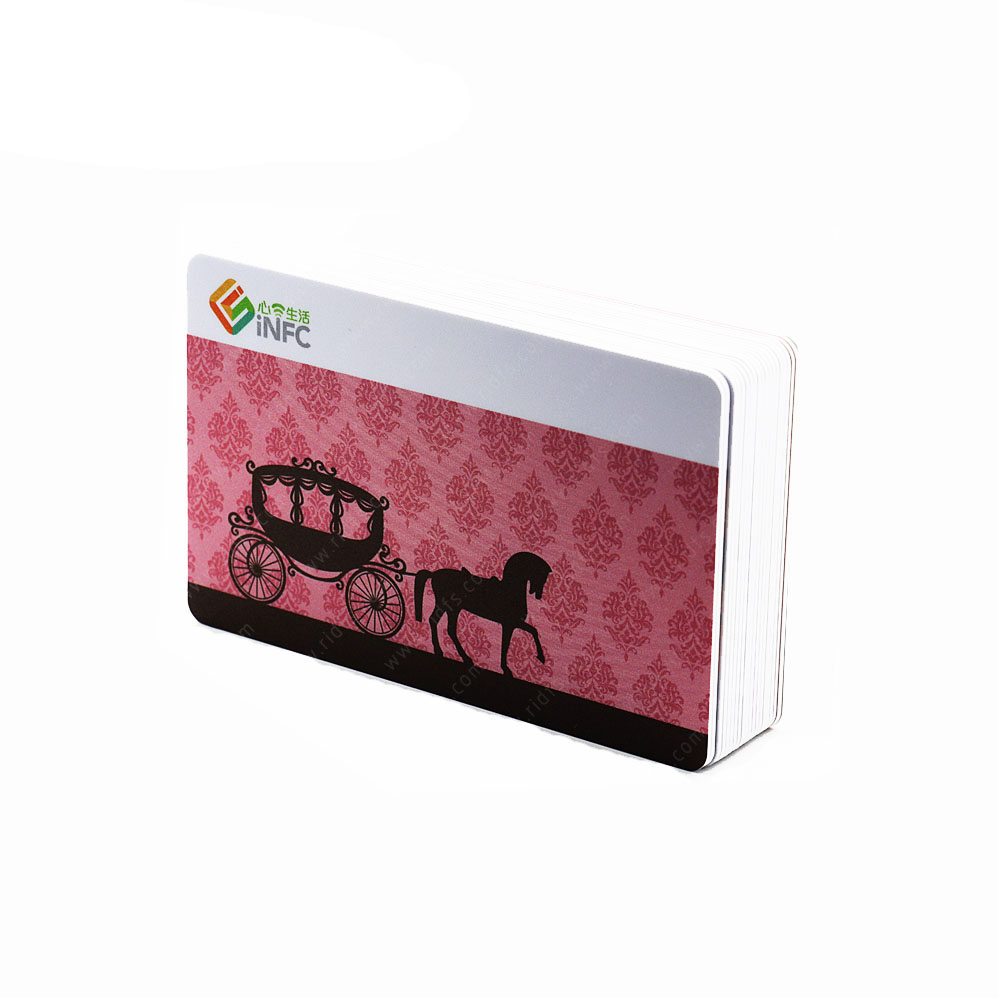 Benutzerdefinierte Größe PVC 13,56 MHz Smart Payment MIFARE DESFire EV1 2K Smart Cards