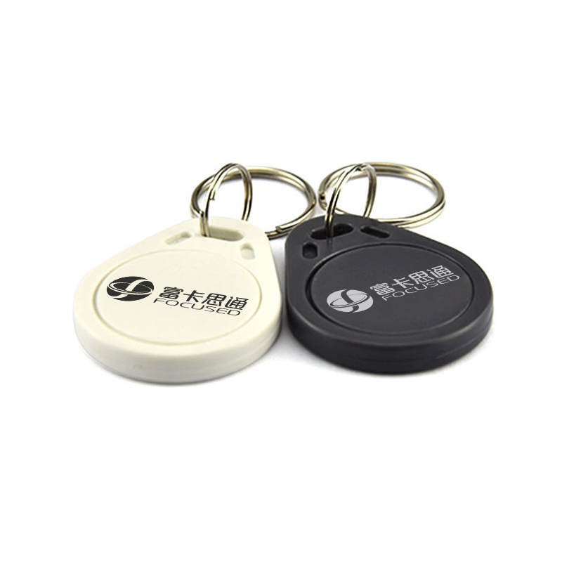 Benutzerdefinierter, bedruckbarer, wasserdichter NFC-NTAG213-Schlüsselanhänger für die Zugangskontrolle im Großhandel